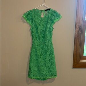 Signature8 Green Sheath Mini Dress Cap Sleeve
